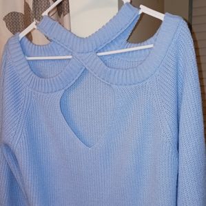 Le Creme Baby blue sweater Size S fits like Large